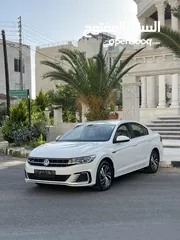  6 Volkswagen E-bora  2019 جلد ماشية 45ألف