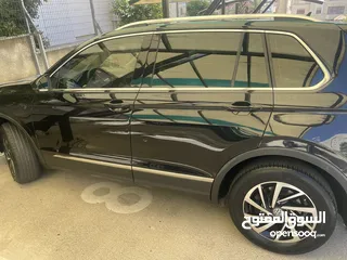  5 Tiguan 2019 fully loaded black edition 4/4  2000 banzeen