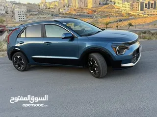  3 كيا نيرو EV موديل 2023 تقطع 550 بالشحنة جمرك 19/5