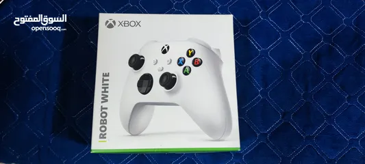  1 XBOX ROBOT WHITE