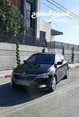  16 سكودا فابيا 2022 اوتماتيك بنزين سحب شركة فحص نخب