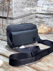  3 أضف لمسة من الفخامة لإطلالتك! نقدم لك مجموعة حصرية من الحقائب الأنيقة