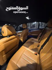  4 BMW 530e 2019