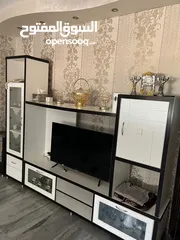  1 طاولة تلفزيون