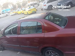  4 أوبل أسترا السياره مرتبه قبل ما تشتري افحص وين ما بدك السيارة متواضعة