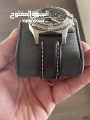 15 Breitling Avenger Automatic chronograph Titanium  44 mm