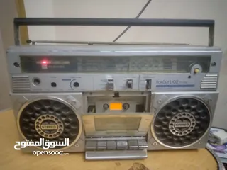  1 راديو كاسيت توشيبا ياباني