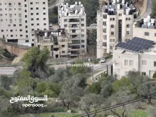  1 ارض للبيع على شارعين منطقة حيوية من المالك مباشرة فيها منسوب سالب 2طابق