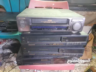  1 فيديو شريط كبير 4 روؤس