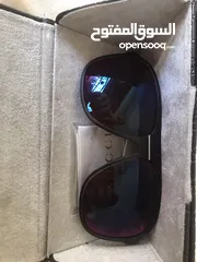  1 نظاره ماركه Gucci  اصليه  ايطاليه مع علبتها الاصليه ايضا