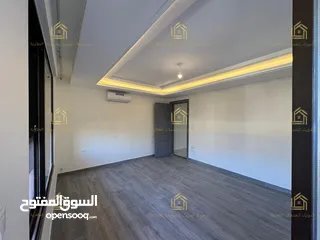  4 روف فاخر جديد لم يسكن تشطيبات عالية الجودة