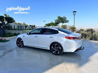  9 KIA k5 1700