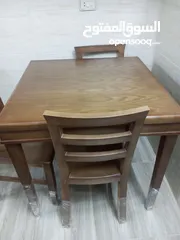  1 طاولة سفره للبيع
