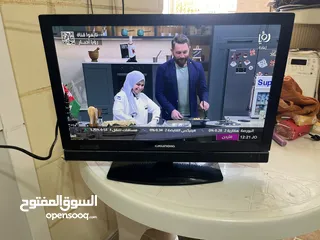  1 شاشة كمبيوتر وتلفزيون حجم 22 grundig ألماني