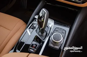  22 Bmw 520i 2022 للبيع ممشى (6) آلاف كيلو فقط