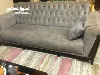  5 طقم جلوس تسع مقاعد للبيع بحاله ممتازة