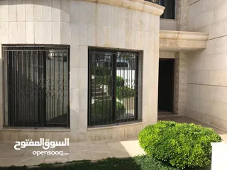  21 شقة ارضيه 4 غرف نوم للايجار في دير غبار - 14573
