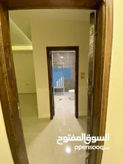  16 شقة فاخرة للبيع في الجندويل طابق ثاني 195م تشطيب سوبر ديلوكس لم تسكن