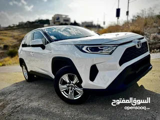  1 Toyota rav4 hybrid 2021 4WD وارد خليجي