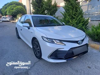  14 Toyota Camry LE 2024 مالك اول من الزيرو بحالة الشركة