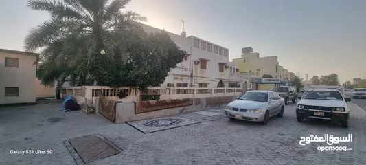  2 للبيع منزل قديم عبارة عن أرض في مدينة عيسى....For sale an old house consisting of land In Isa Town