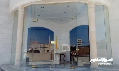  29 معرض رام الله للزجاج والسيكوريت و المرايا و الديكورات الداخليه  التزام جوده كفائه و اختصاص