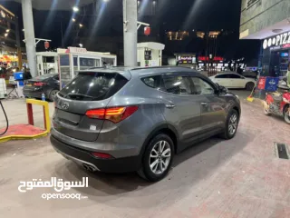  6 هونداي سنتافيه 2015 مطور 2000 ديزل اتوماتيك فل الفل بدون فتحه بسعررررر 66000 الف بسعرررر حرررق