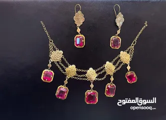  15 Old ruby ​​stone حجر الياقوت القديم