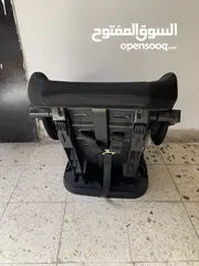  3 مقعد أطفال للسياره car seat  بحالة الوكالة سبب البيع عدم الحاجة
