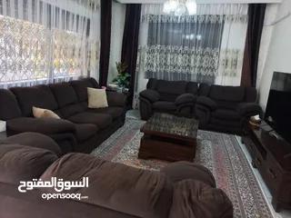  1 طقم كنب الدب تفصيل بحاله ممتازه ما في ولا اشي