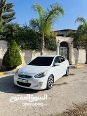  3 هونداي اكسنت 2017 للبيع اصل برايفت مطور 1.4 / 6 غيار