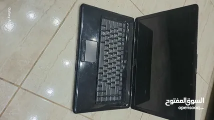  4 لاب توب بحاله الوكاله مع تاب وتليفون