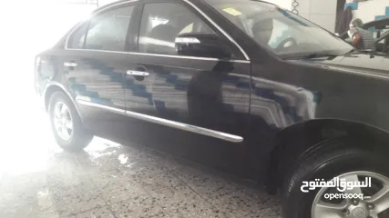  2 سيارة كايا لوتز 2008  لون اسود