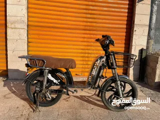  4 اسكوتر استعمل نظيف  البطاريه تدوم معاك 12ساعه