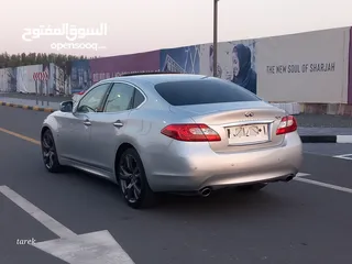  4 انفينيتي Q70 خليجي بحاله ممتازه فل مواصفات جاهزه للتسجيل والاستخدام