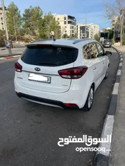  4 كيا Carens سيارة 7 ركاب - اوتوماتيك - حديثة - اقتصادية ديزل