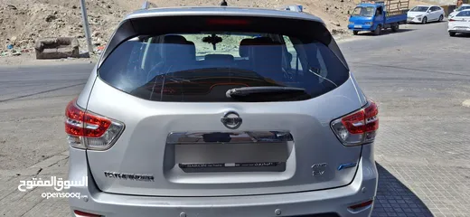  2 نيسان باثفيندر مستعمل للبيع  موديل 2017