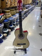  8 جيتار ألفيس كلاسك