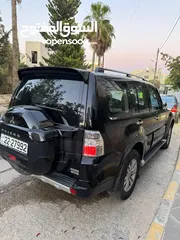  4 Pajero 3.8L fully loaded 2016