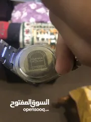  5 ساعتان من ماركة اوماكس الشهيرة و الفريد من نوعهم للبيع المستعجل