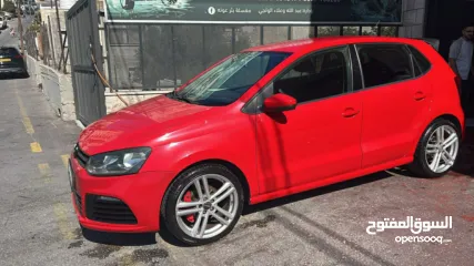  4 بولو 2011 تعديل R