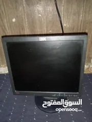  4 شاشه الكمبيوتر IBM