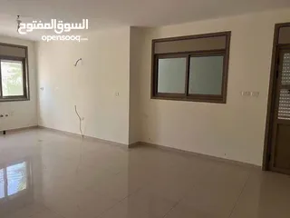  3 شقه فارغة للايجار في الطيره خلف فنيلا لم تسكن من قبل