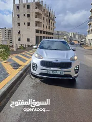  4 كيا سبورتاج محرك 2000 ديزل 2016