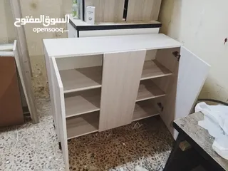  3 خزانة متعددة الاستعمالات