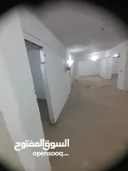  6 مستودع للإيجار