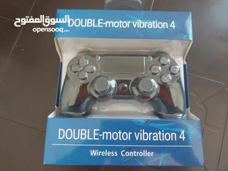  1 يدة بلستيشن 4
