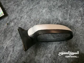 12 قطع متفرقة لسيارة اكس دي موديل 2001