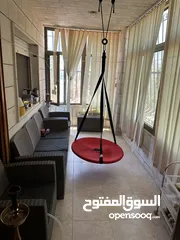  28 شقه مفروشه  سوبر ديلوكس واسعه واثاث جديد من افخم الانواع في منطقه هادءه جدا في الحي الجنوبي باربد