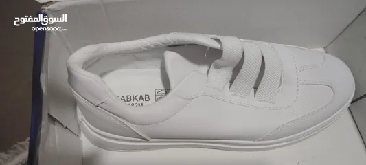  1 حذاء sizE 43